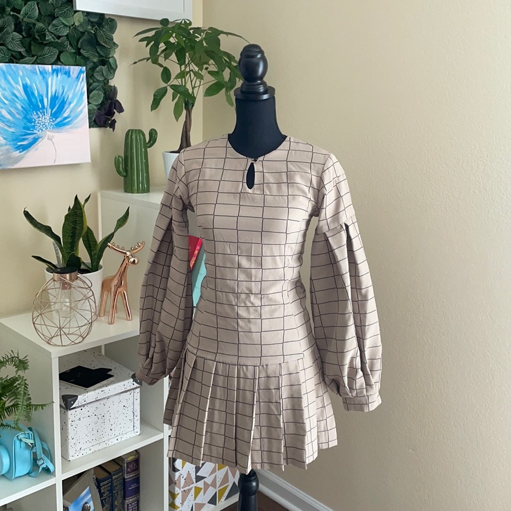Unique désigner dress